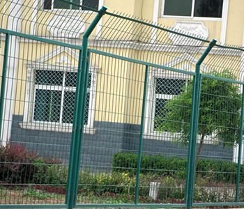 臨時護(hù)欄網(wǎng)